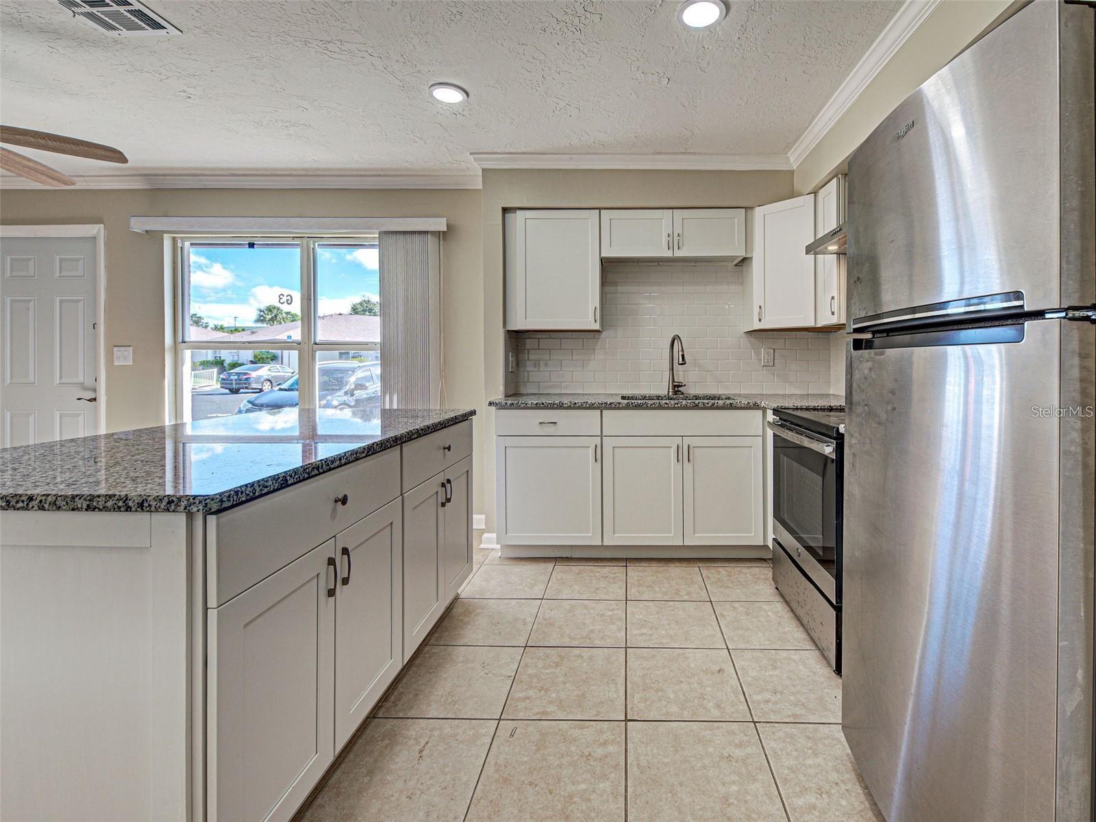 Image 5 of 16 For 21150 Gertrude Avenue G3