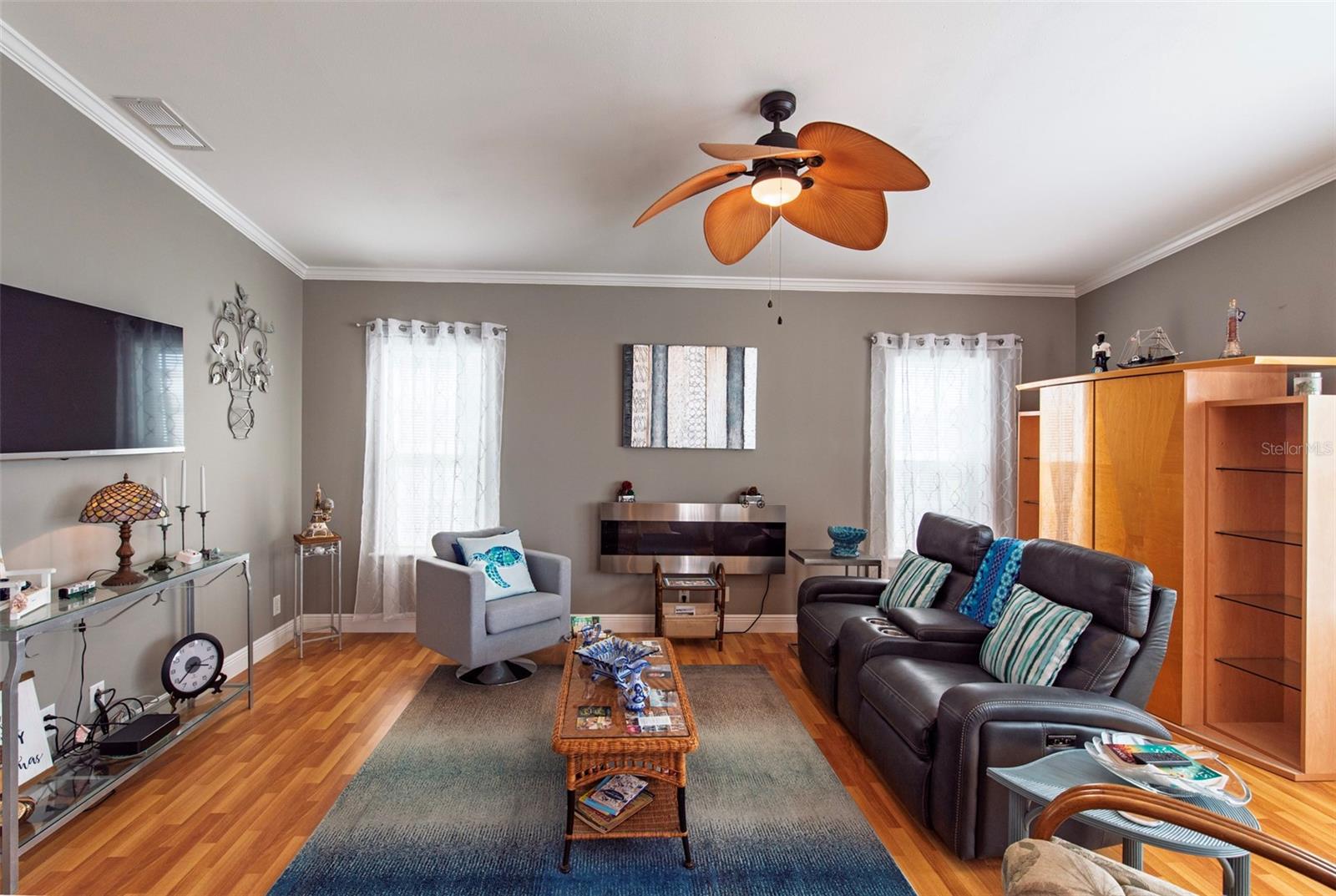 Image 3 of 34 For 78 Windmill Boulevard