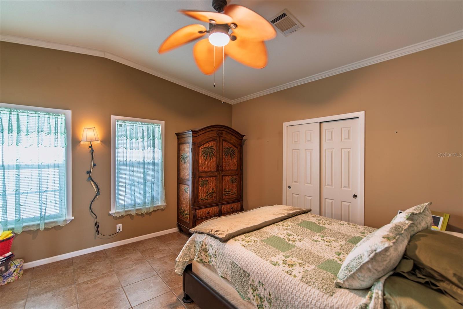 Image 8 of 34 For 78 Windmill Boulevard