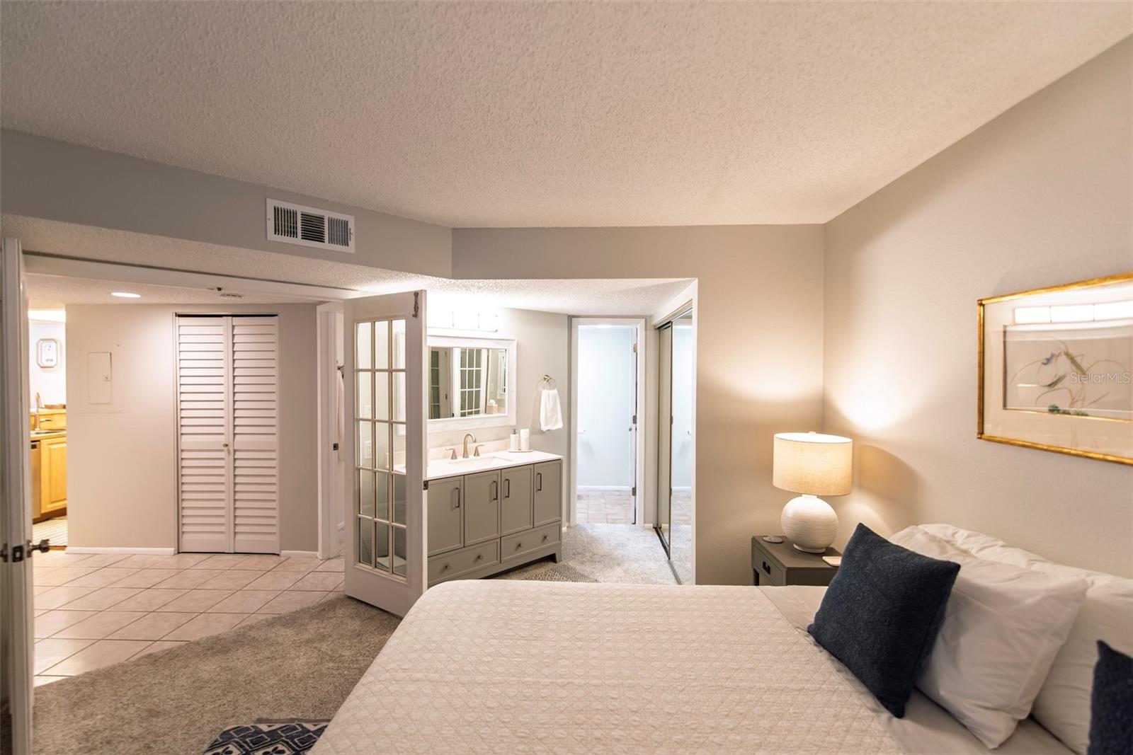 Image 12 of 19 For 19505 Quesada Avenue Aa105