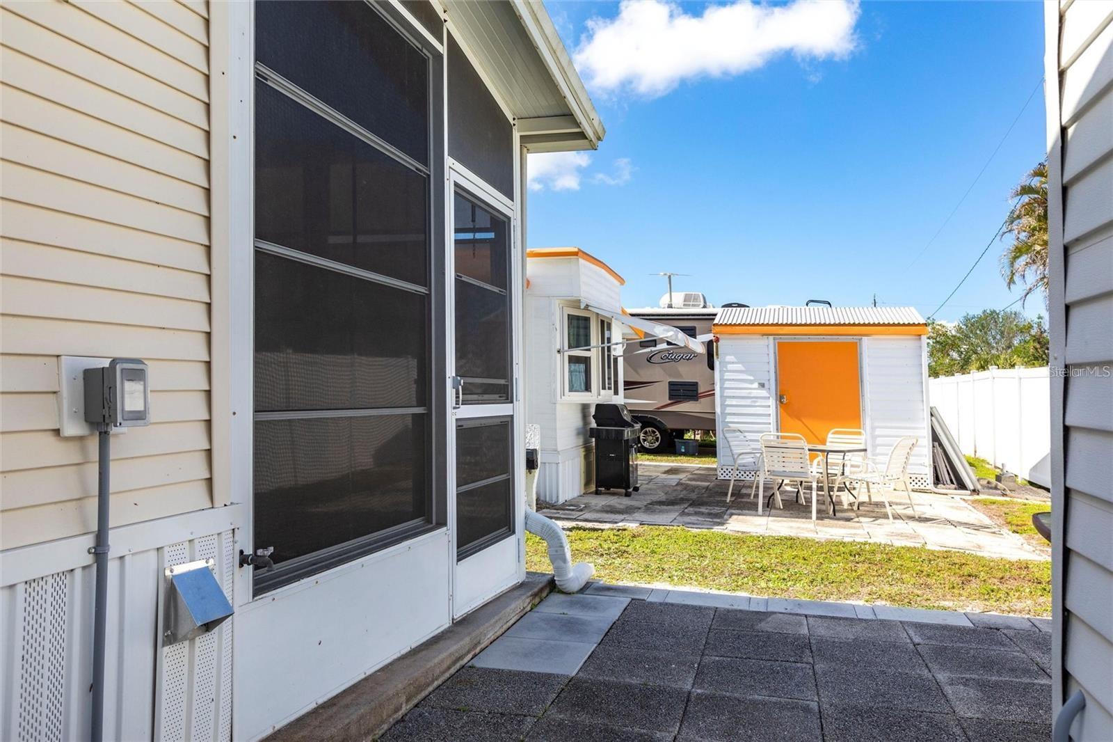 Image 18 of 18 For 1604 Manatee Loop