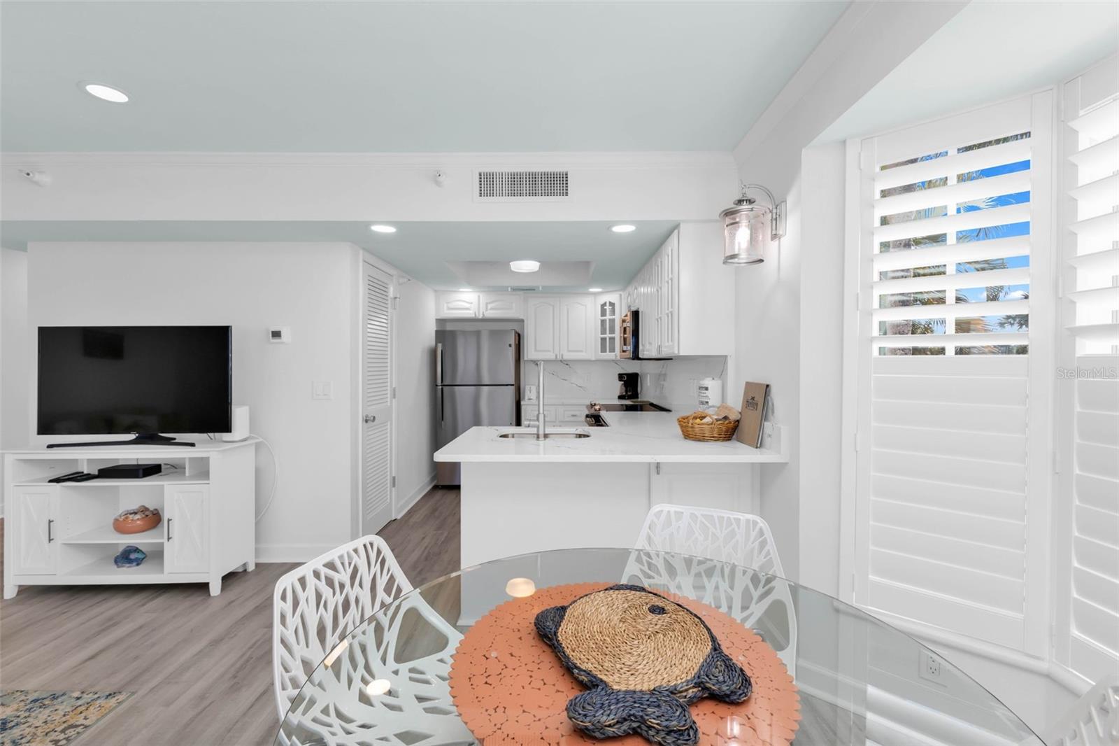 Image 24 of 77 For 7454 Palm Island Drive 3311