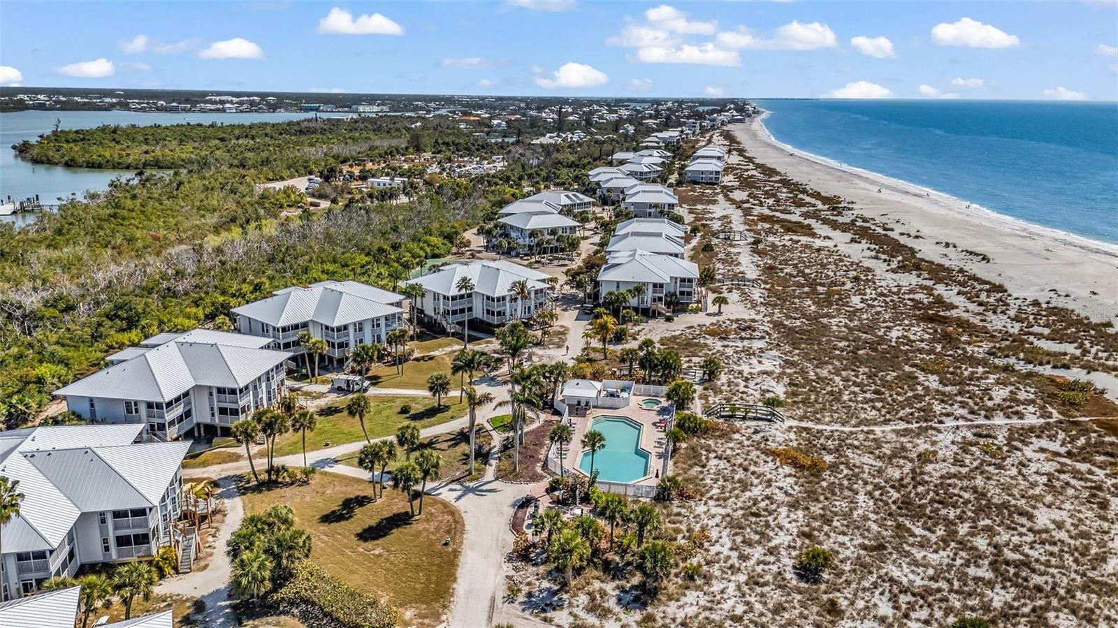 Image 53 of 77 For 7454 Palm Island Drive 3311