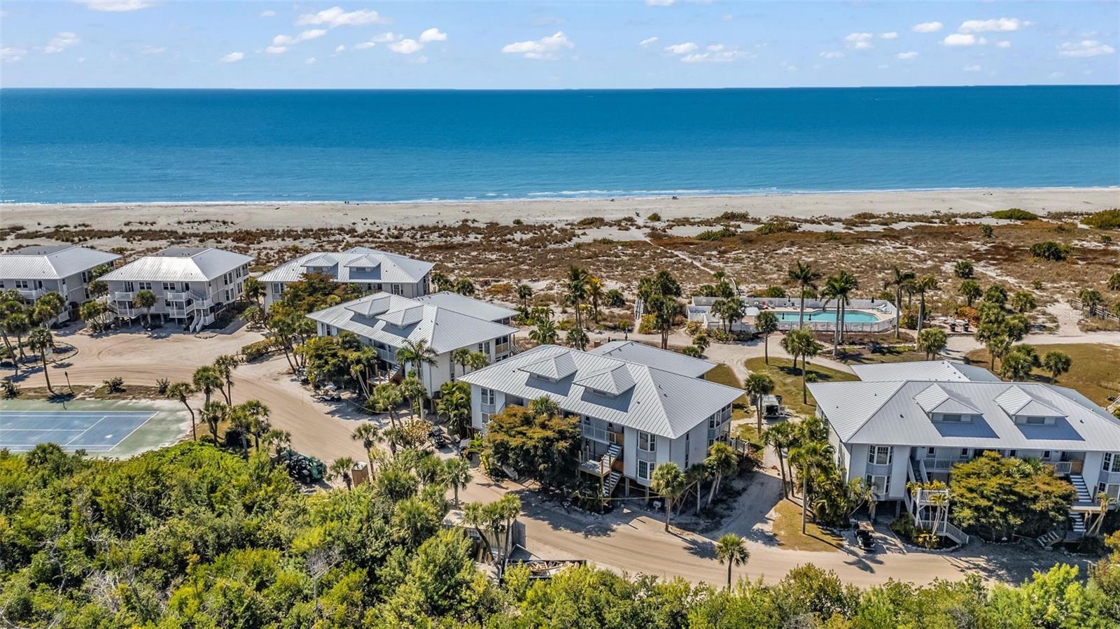 Image 56 of 77 For 7454 Palm Island Drive 3311