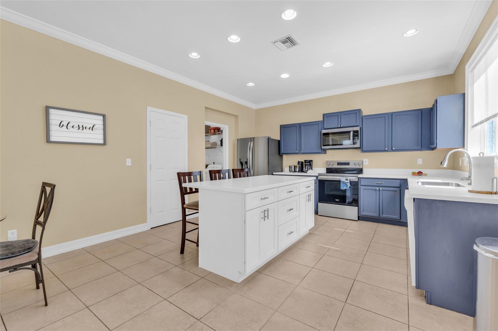 Image 15 of 53 For 26267 Argentina Drive