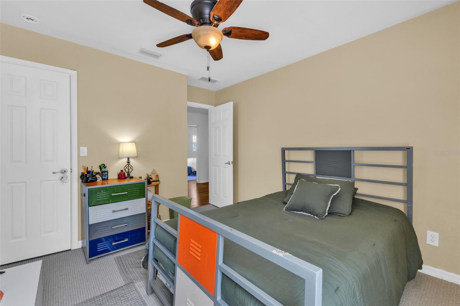 Image 28 of 53 For 26267 Argentina Drive