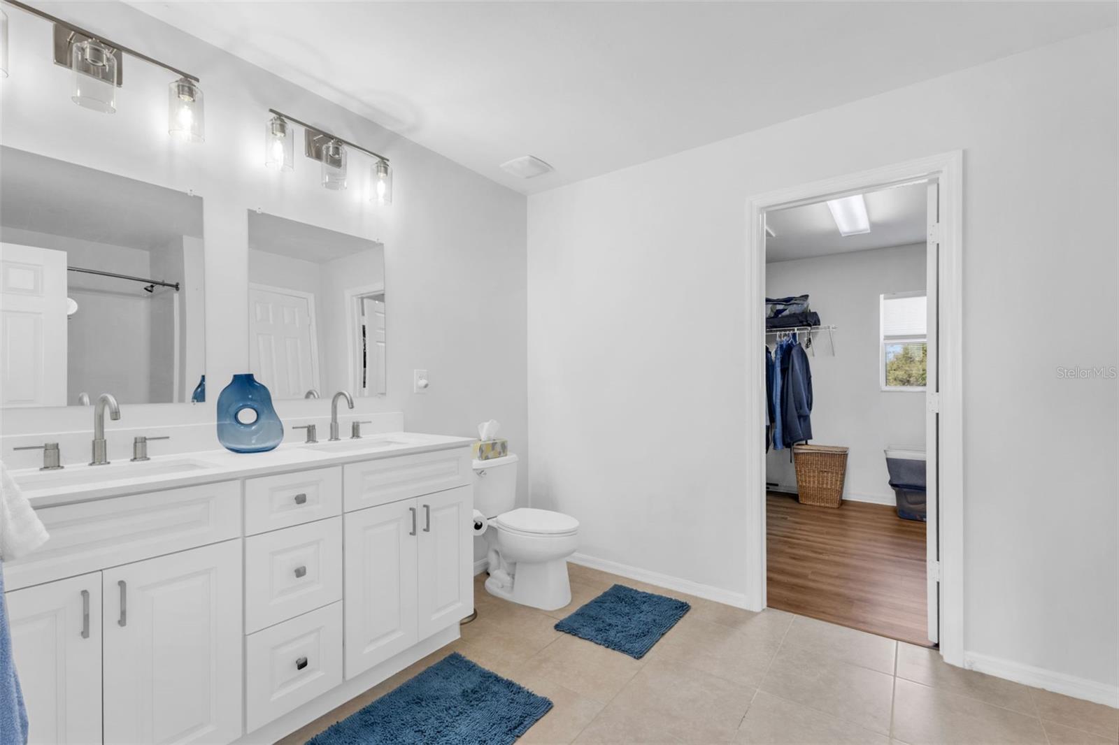 Image 37 of 53 For 26267 Argentina Drive