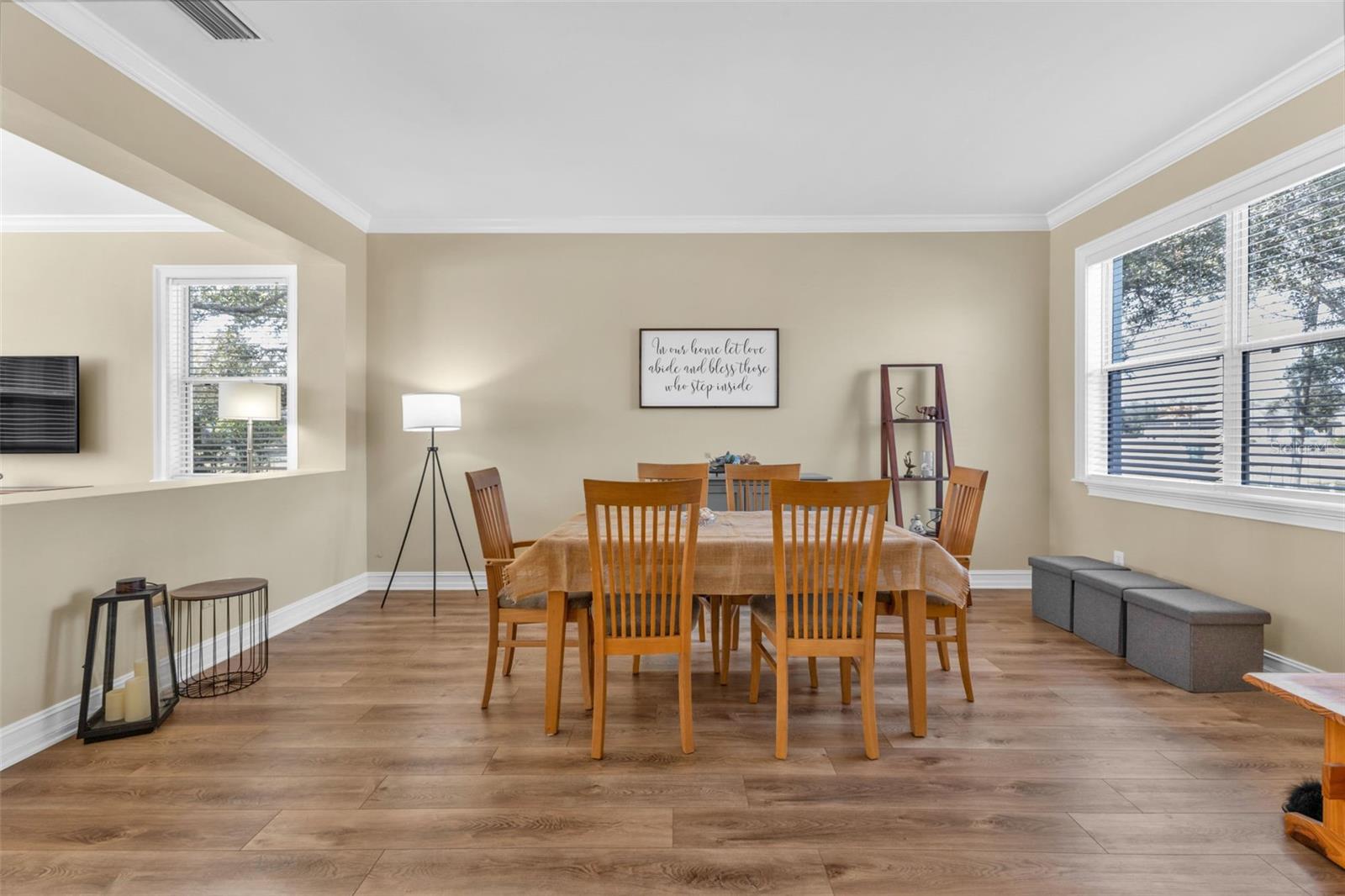 Image 5 of 53 For 26267 Argentina Drive