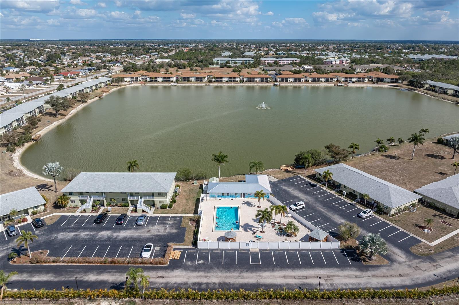 Image 34 of 34 For 25225 Rampart Boulevard 1606