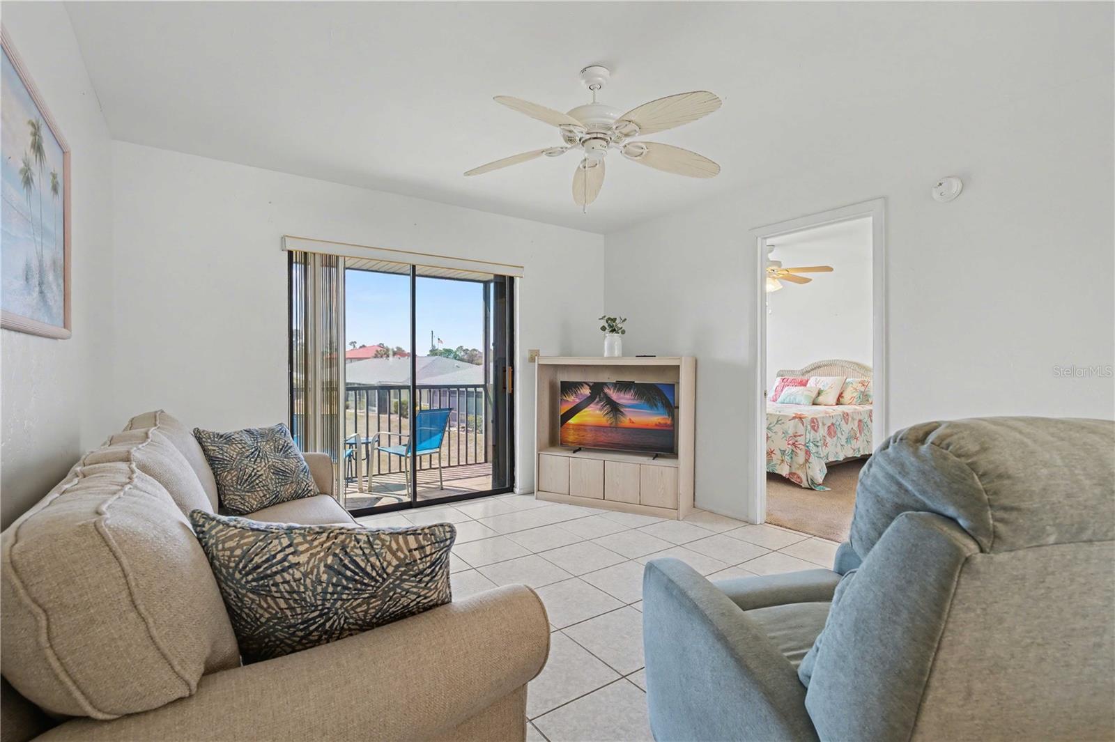 Image 5 of 34 For 25225 Rampart Boulevard 1606