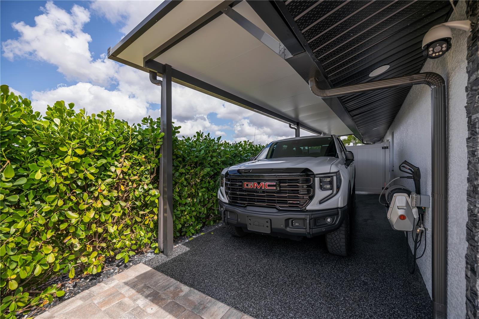 Image 16 of 96 For 2424 Harbour Drive