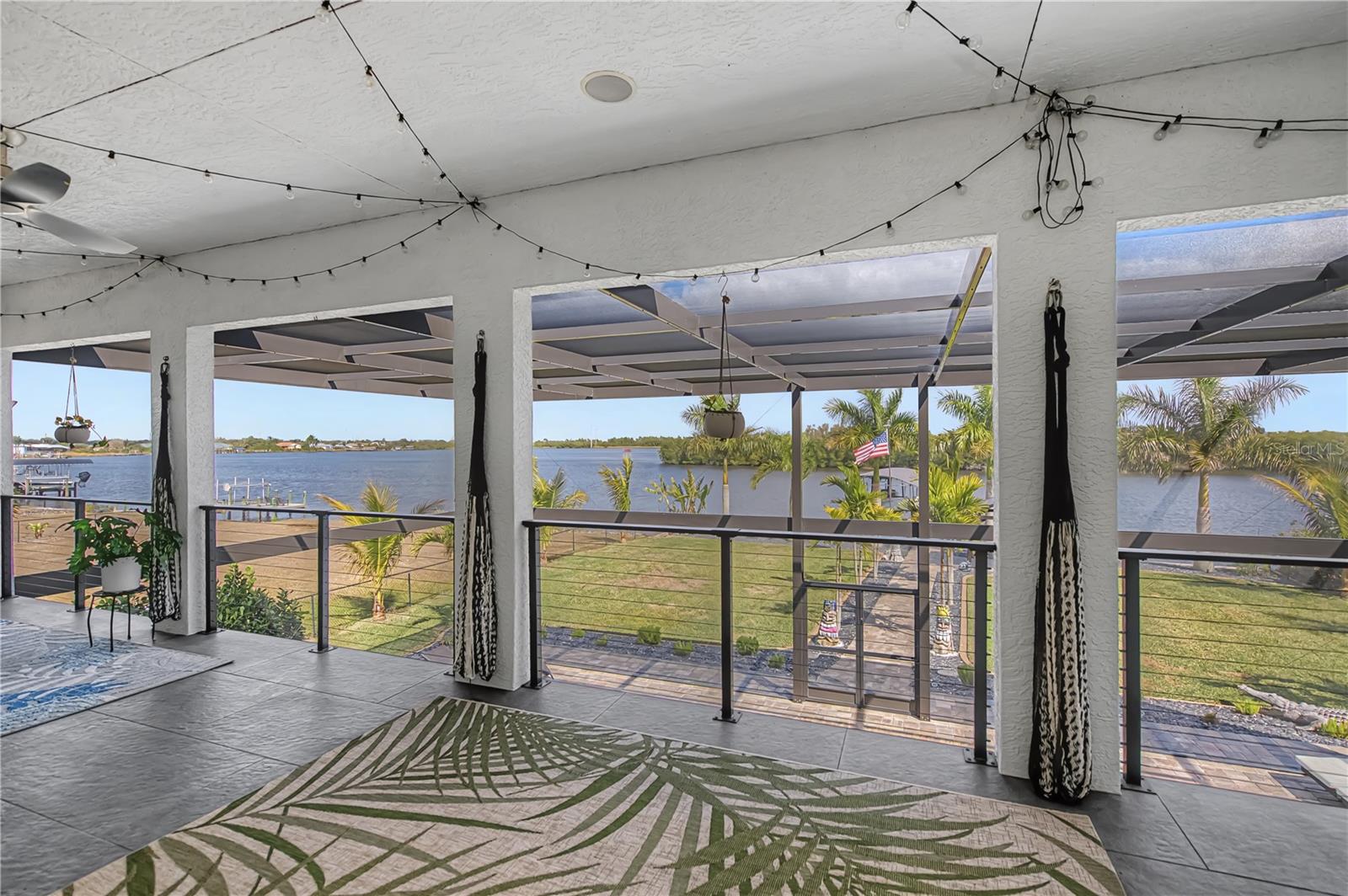 Image 60 of 96 For 2424 Harbour Drive