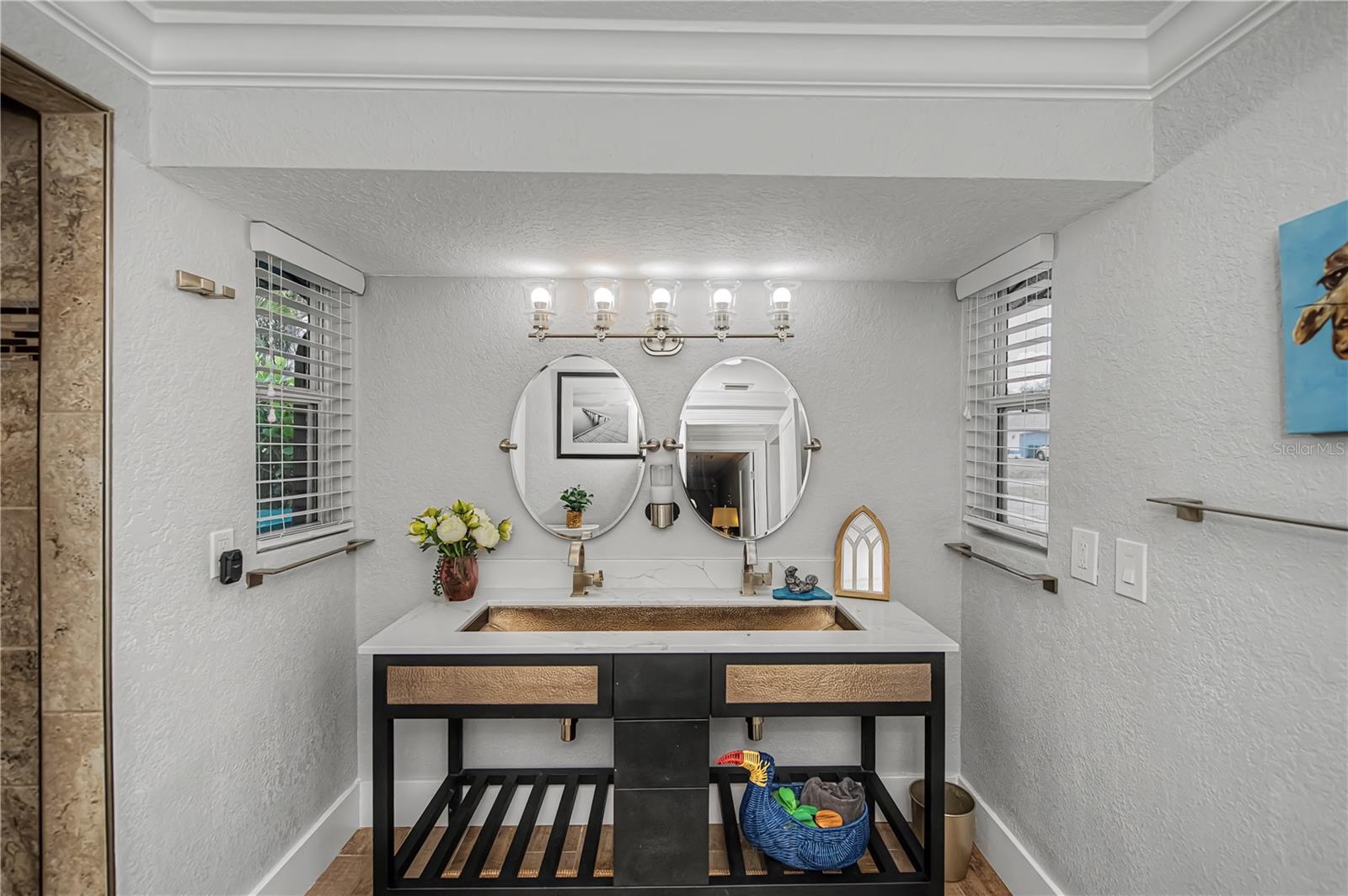 Image 66 of 96 For 2424 Harbour Drive