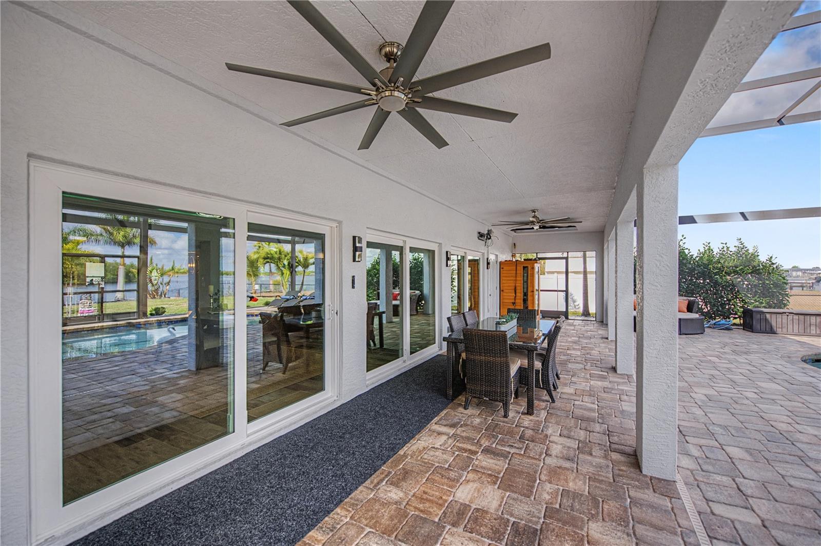 Image 72 of 96 For 2424 Harbour Drive