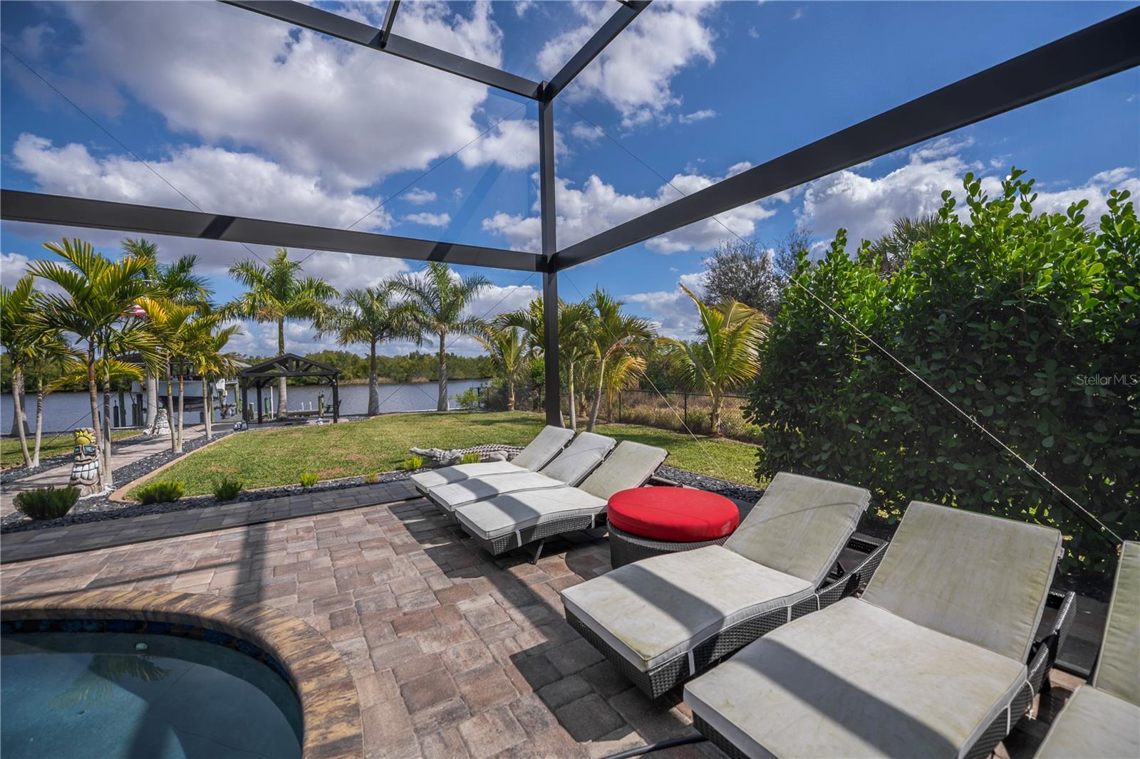 Image 78 of 96 For 2424 Harbour Drive