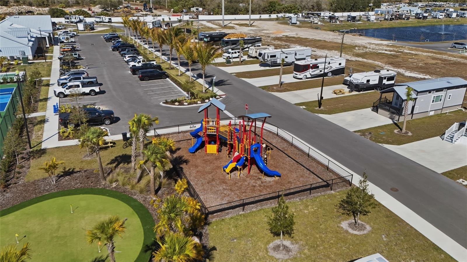 Image 20 of 23 For 232 Riverclub Court