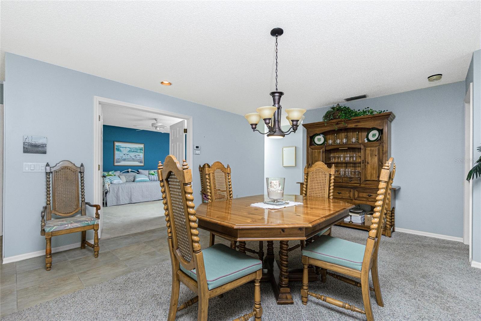 Image 17 of 91 For 11409 Courtney Drive