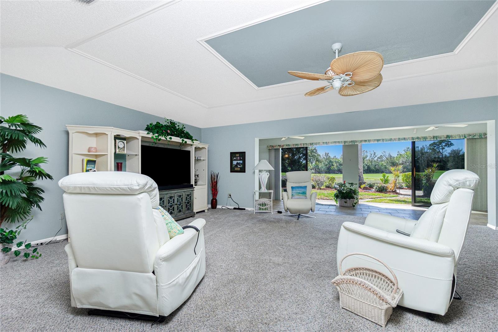 Image 25 of 91 For 11409 Courtney Drive