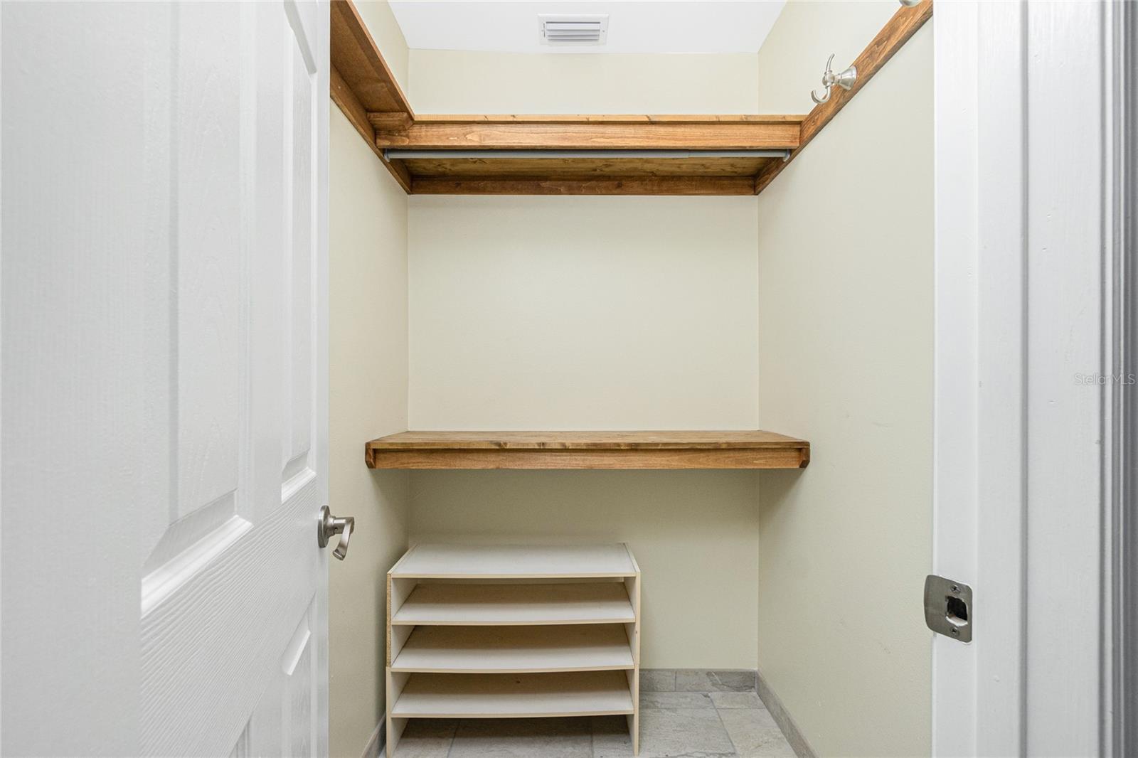 Image 47 of 91 For 11409 Courtney Drive