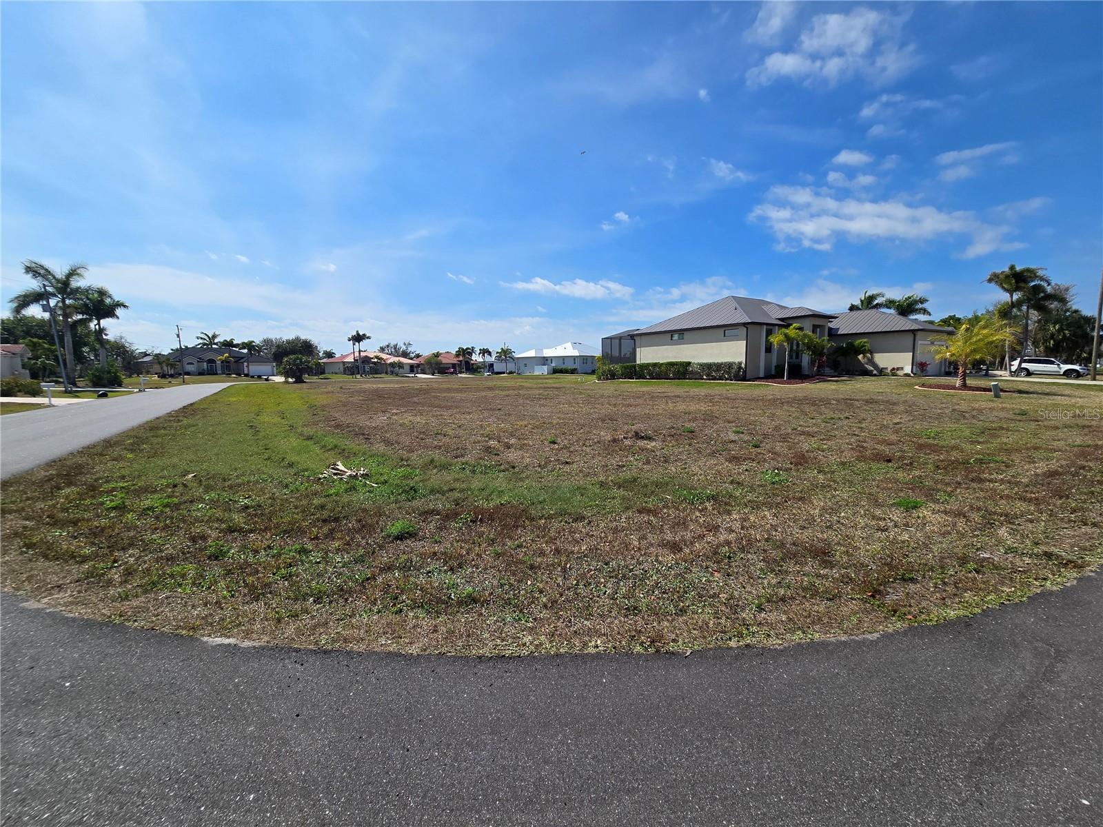 Image 9 of 16 For 24355 Matias Lane