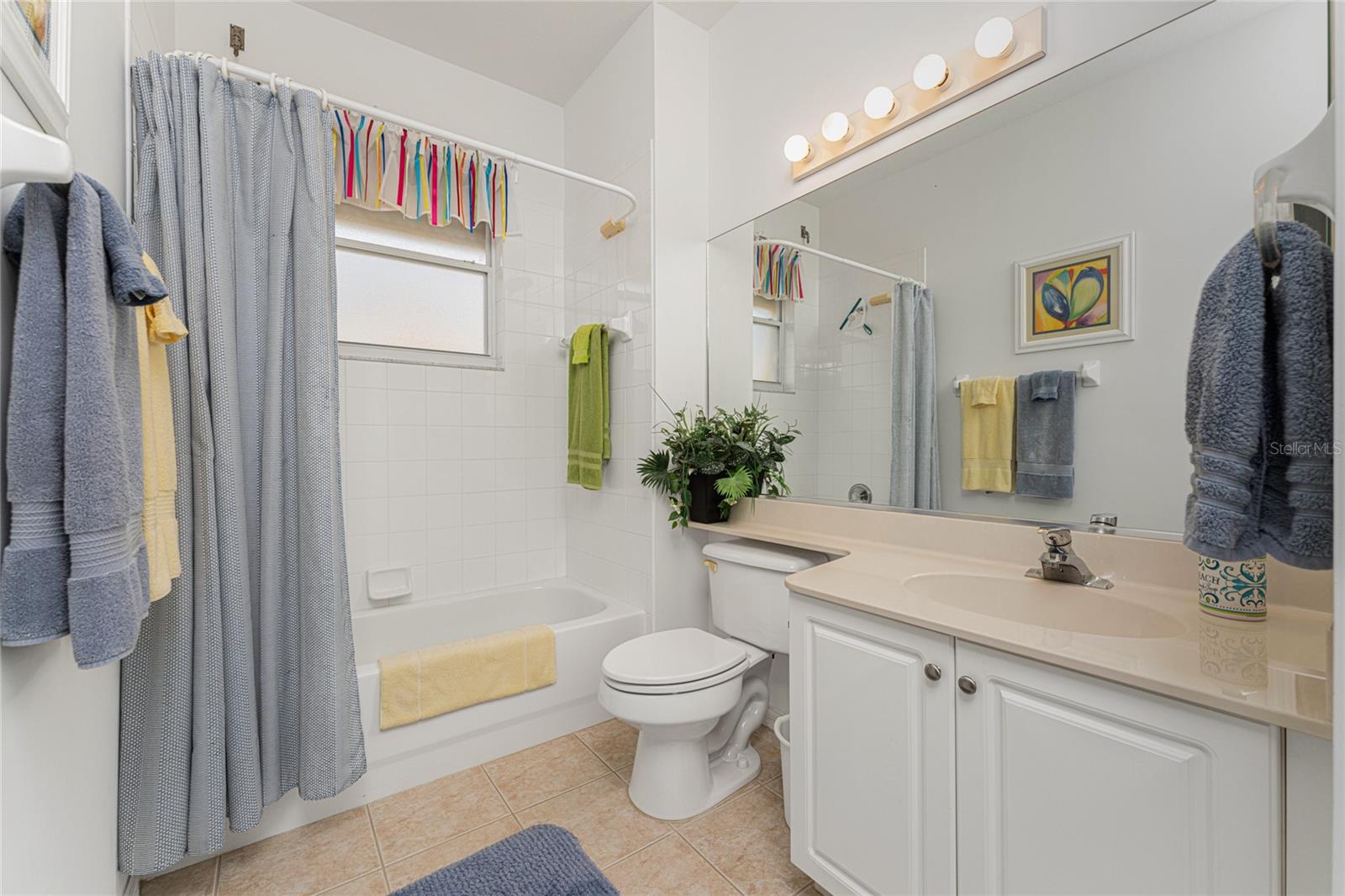 Image 15 of 56 For 2002 Bal Harbor Boulevard 1921