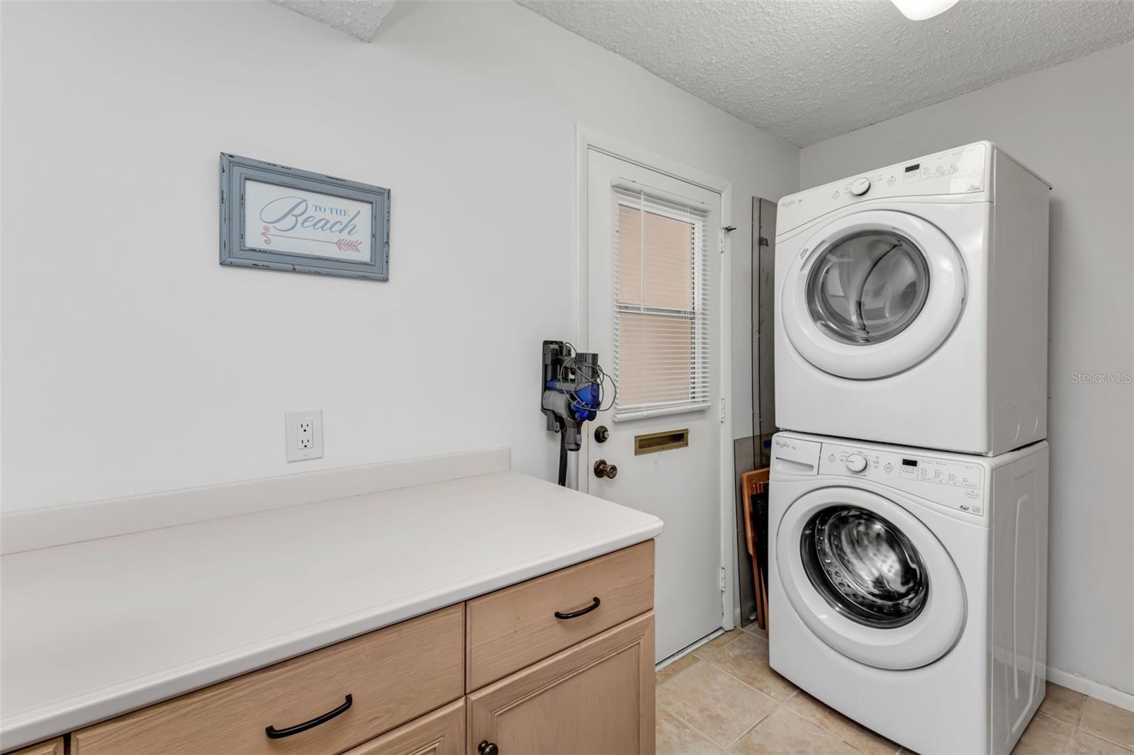 Image 16 of 35 For 1 Colony Point Drive 13c