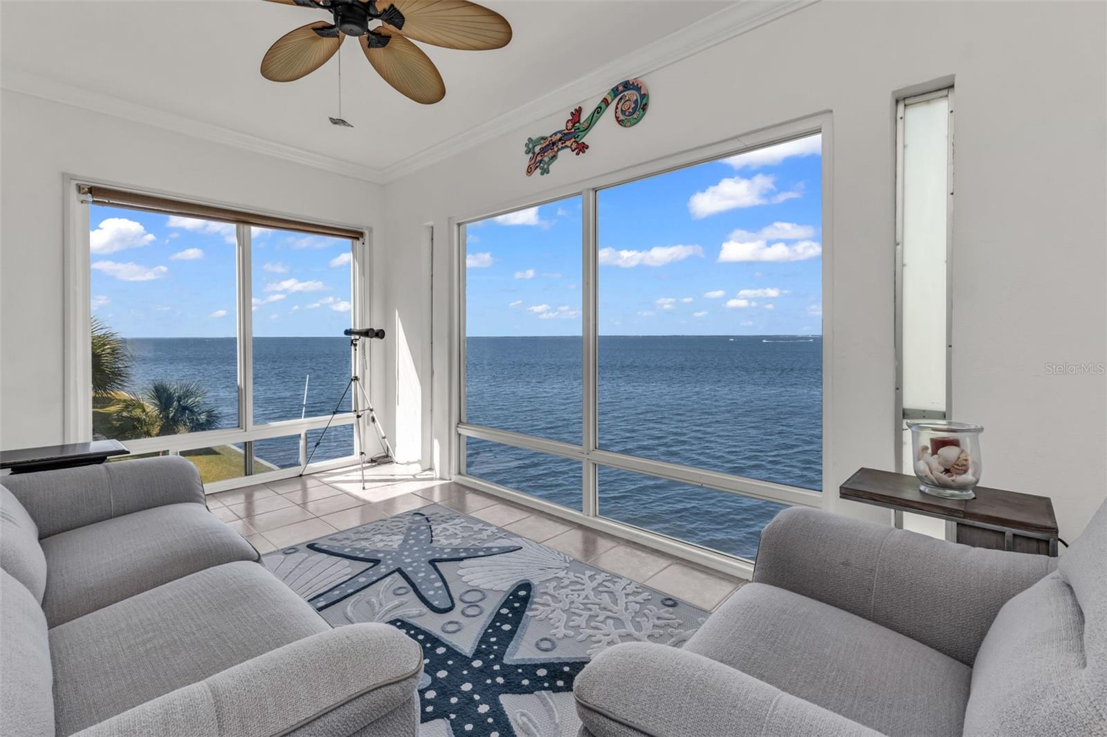 Image 20 of 35 For 1 Colony Point Drive 13c