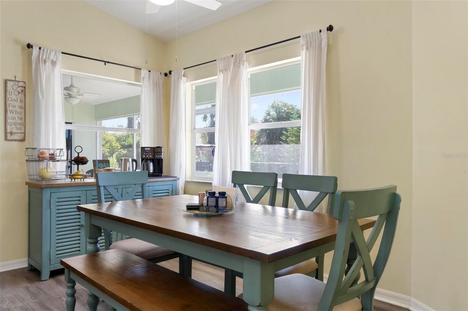 Image 15 of 44 For 2863 Paddock Avenue