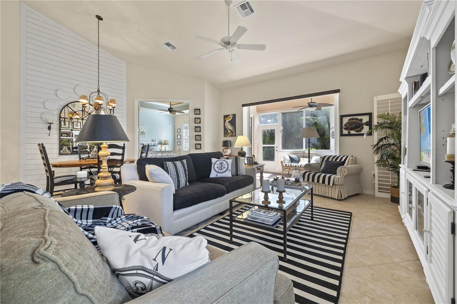 Image 10 of 33 For 15236 Knots Landing