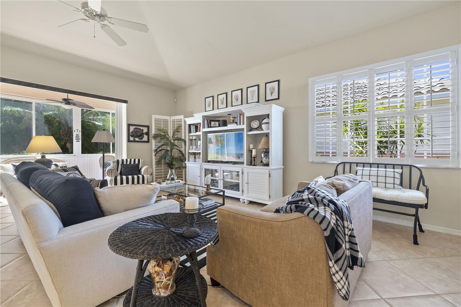 Image 2 of 33 For 15236 Knots Landing