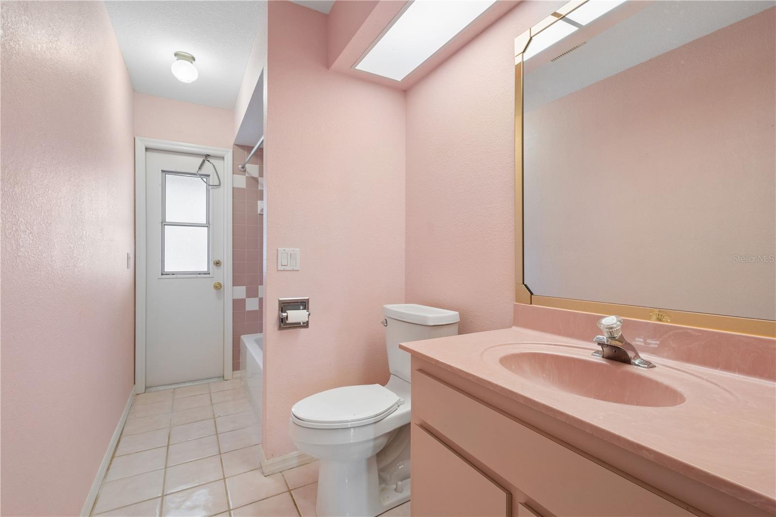 Image 18 of 25 For 1054 General Street