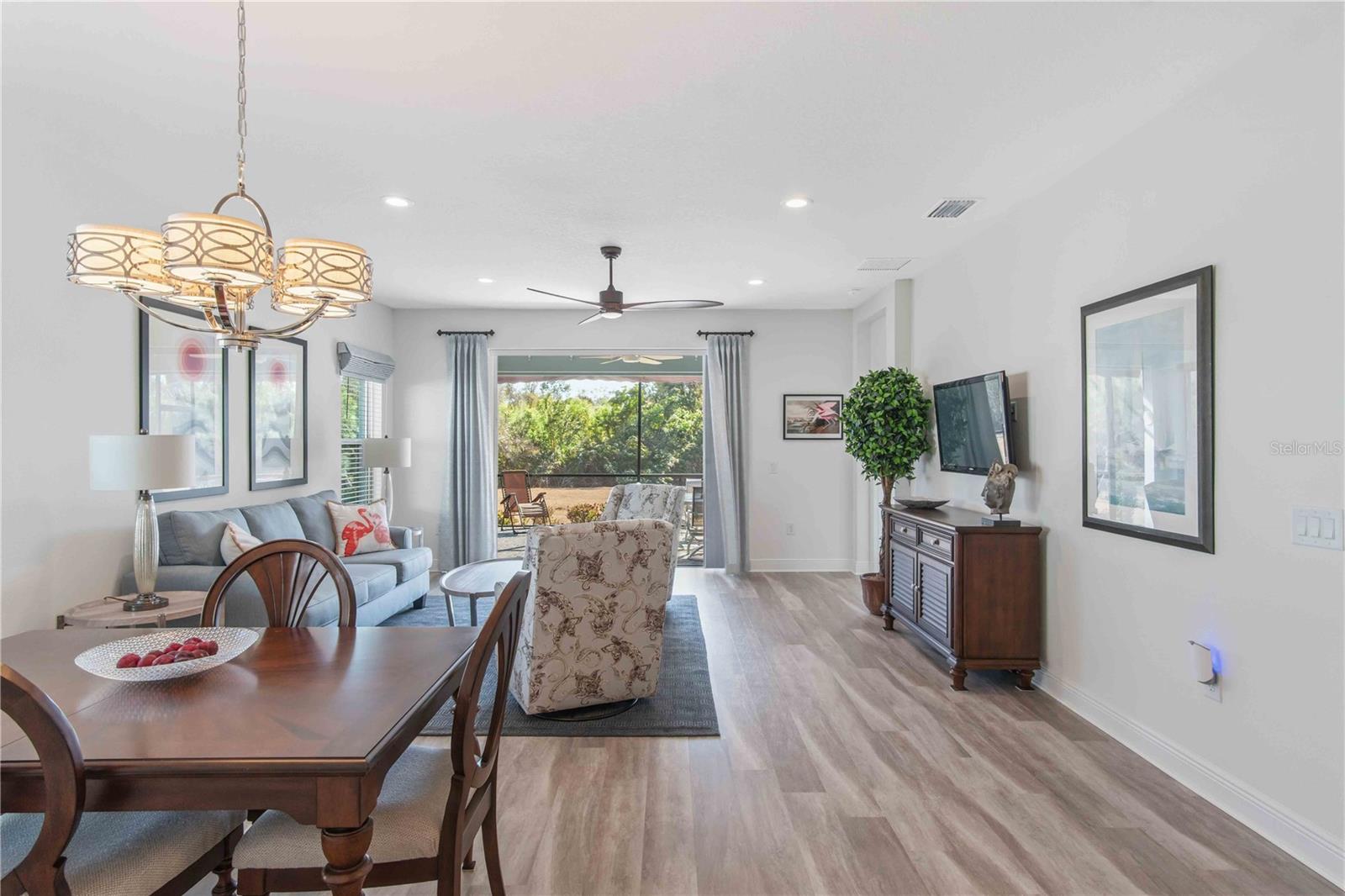 Image 10 of 92 For 12505 Palatka Drive