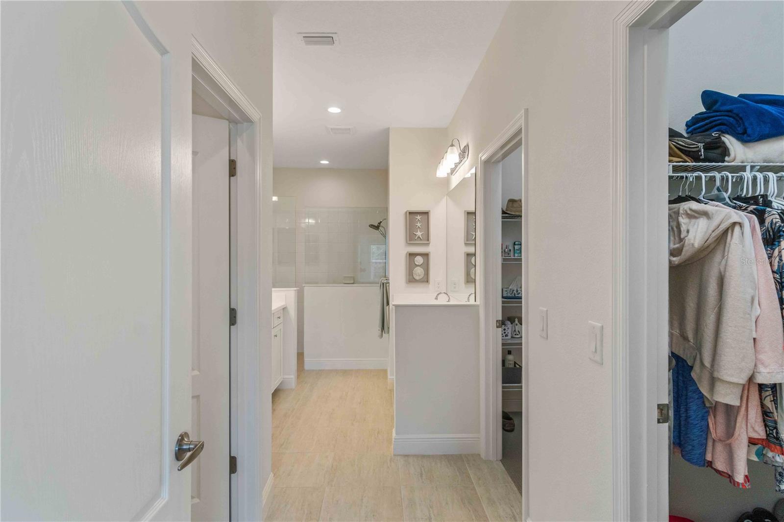 Image 32 of 92 For 12505 Palatka Drive