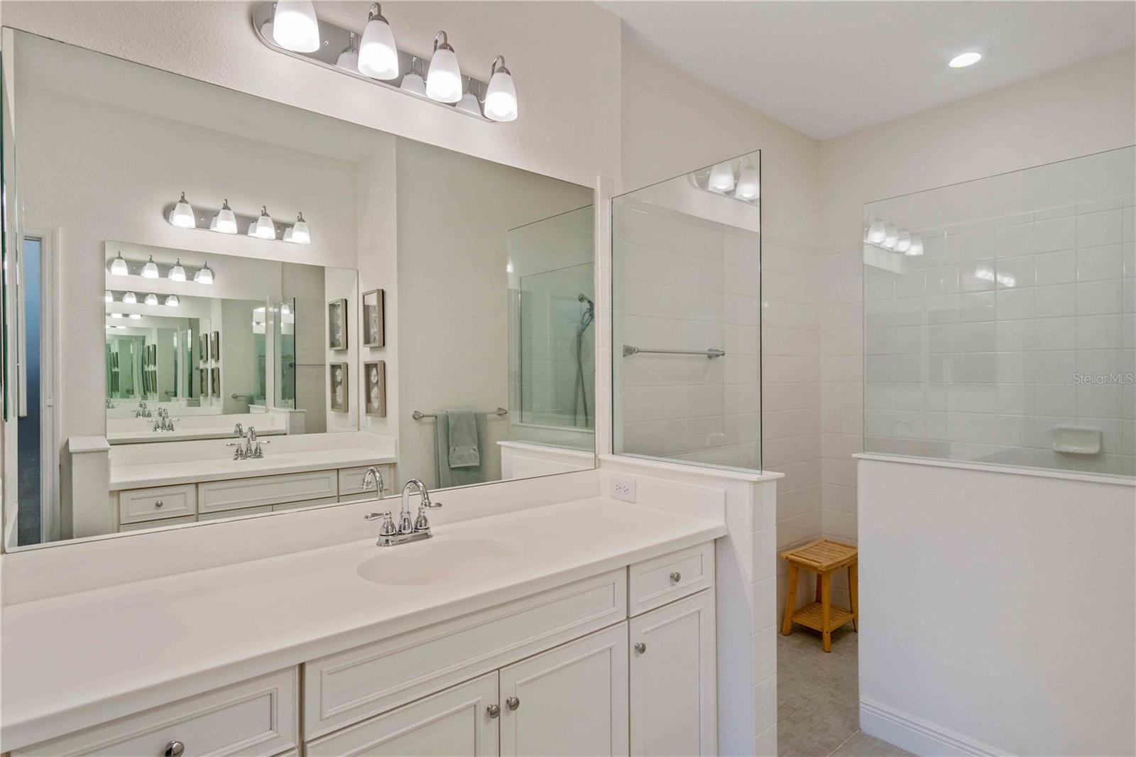 Image 33 of 92 For 12505 Palatka Drive