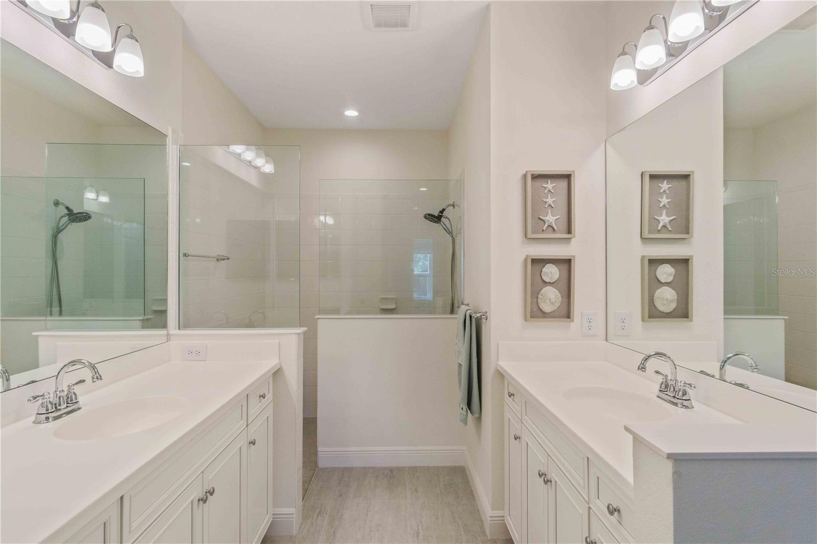 Image 42 of 92 For 12505 Palatka Drive