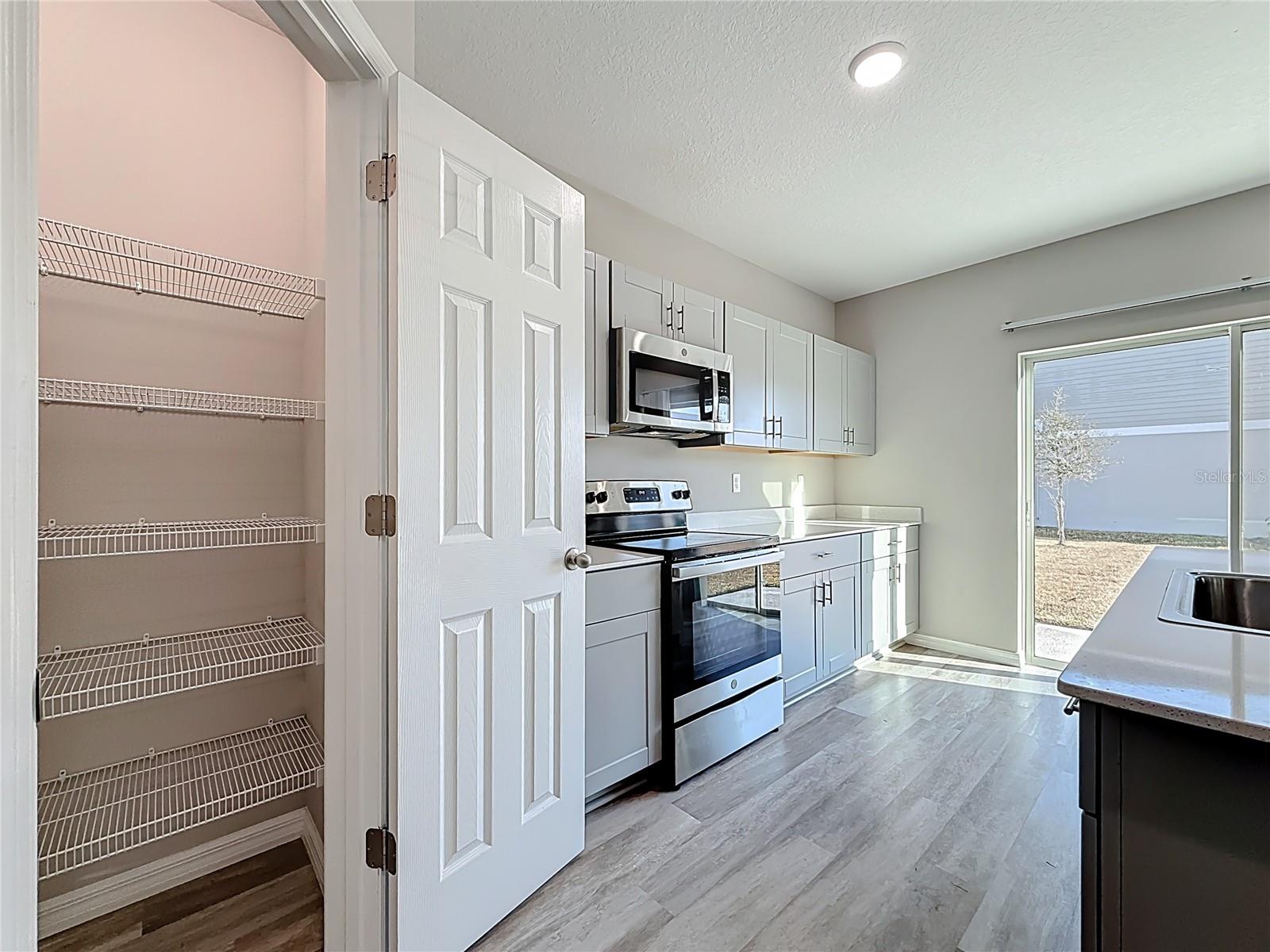 Image 17 of 55 For 12892 Tannencrest Drive