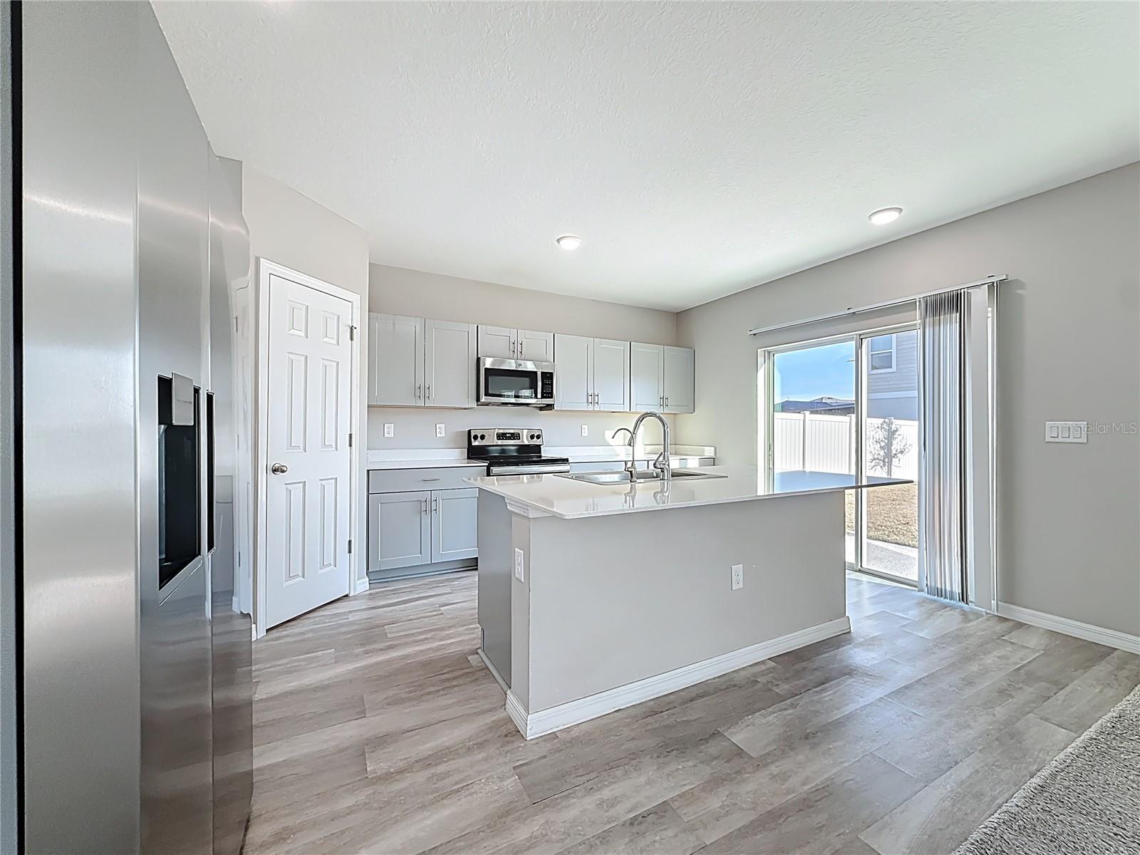 Image 18 of 55 For 12892 Tannencrest Drive