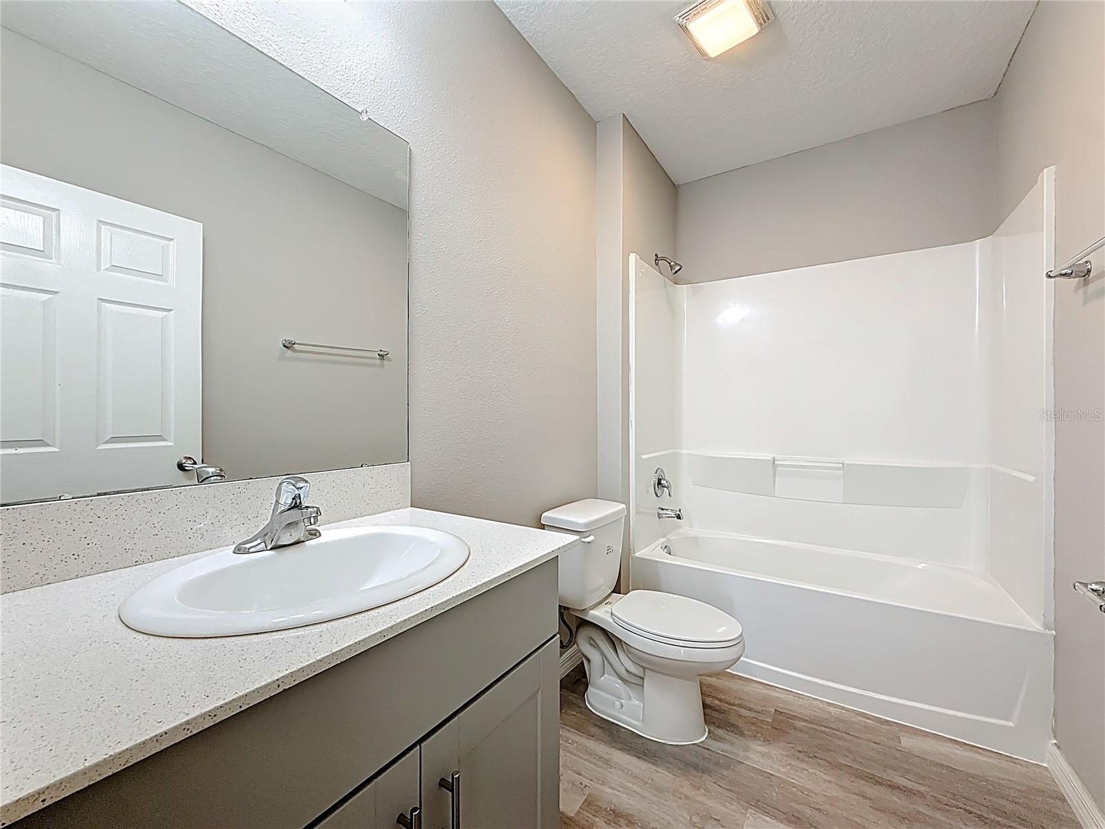 Image 23 of 55 For 12892 Tannencrest Drive