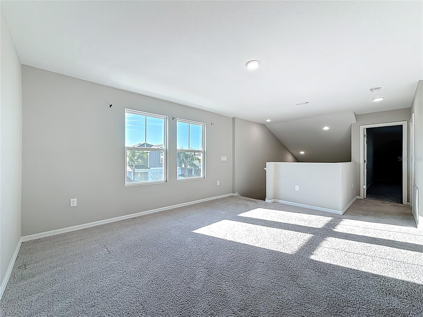 Image 29 of 55 For 12892 Tannencrest Drive