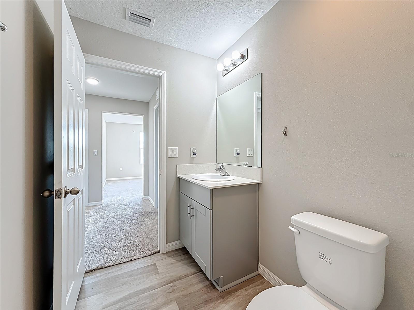 Image 42 of 55 For 12892 Tannencrest Drive