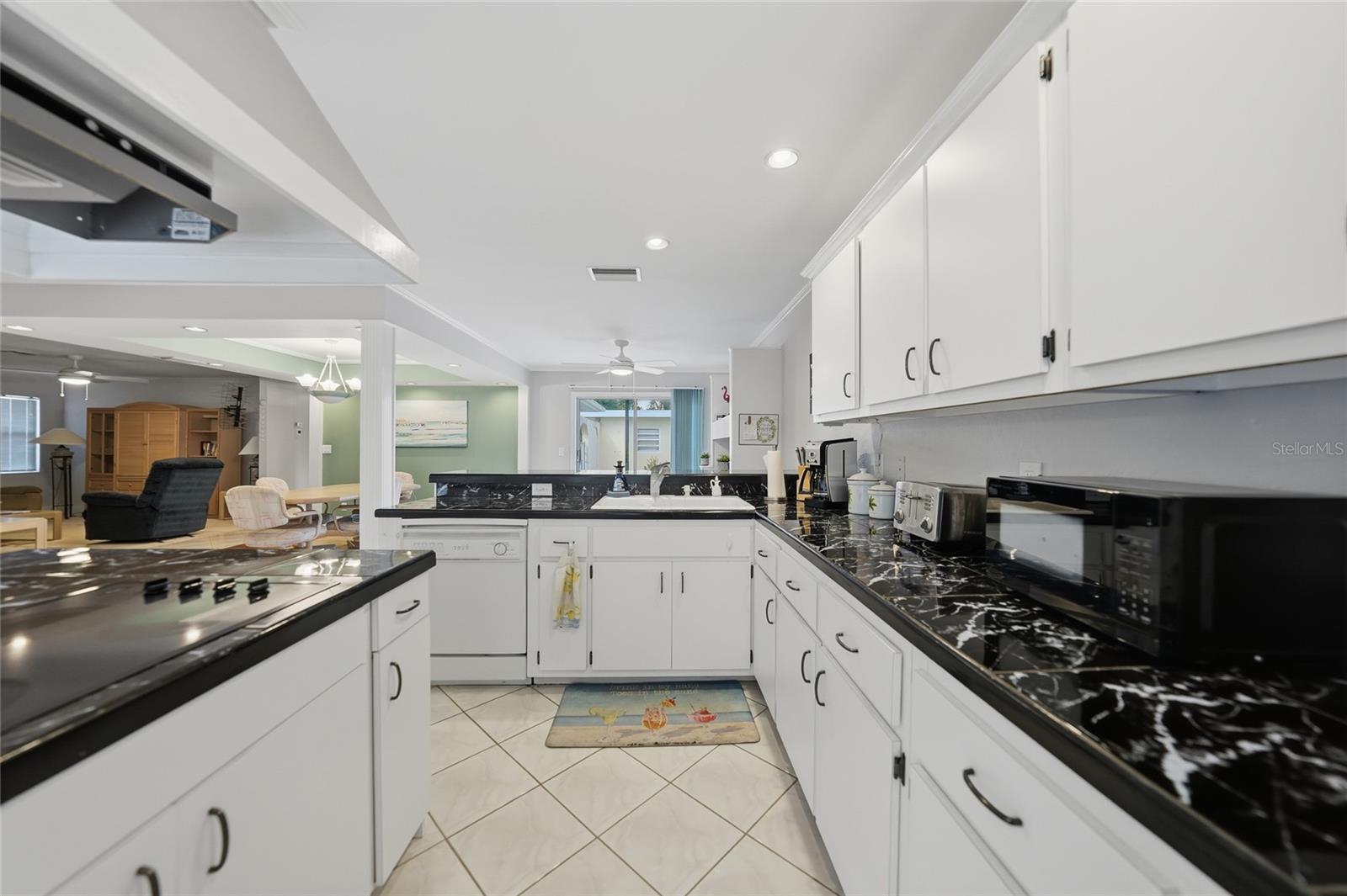 Image 11 of 35 For 1012 Webster Avenue Nw