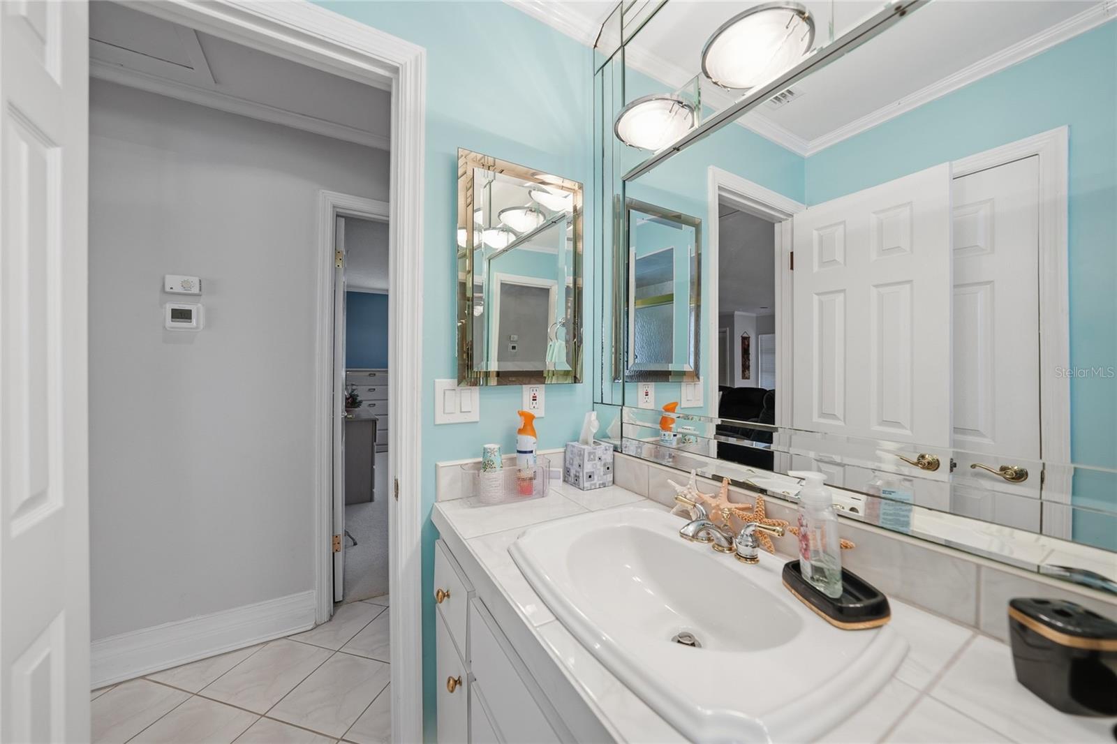 Image 20 of 35 For 1012 Webster Avenue Nw