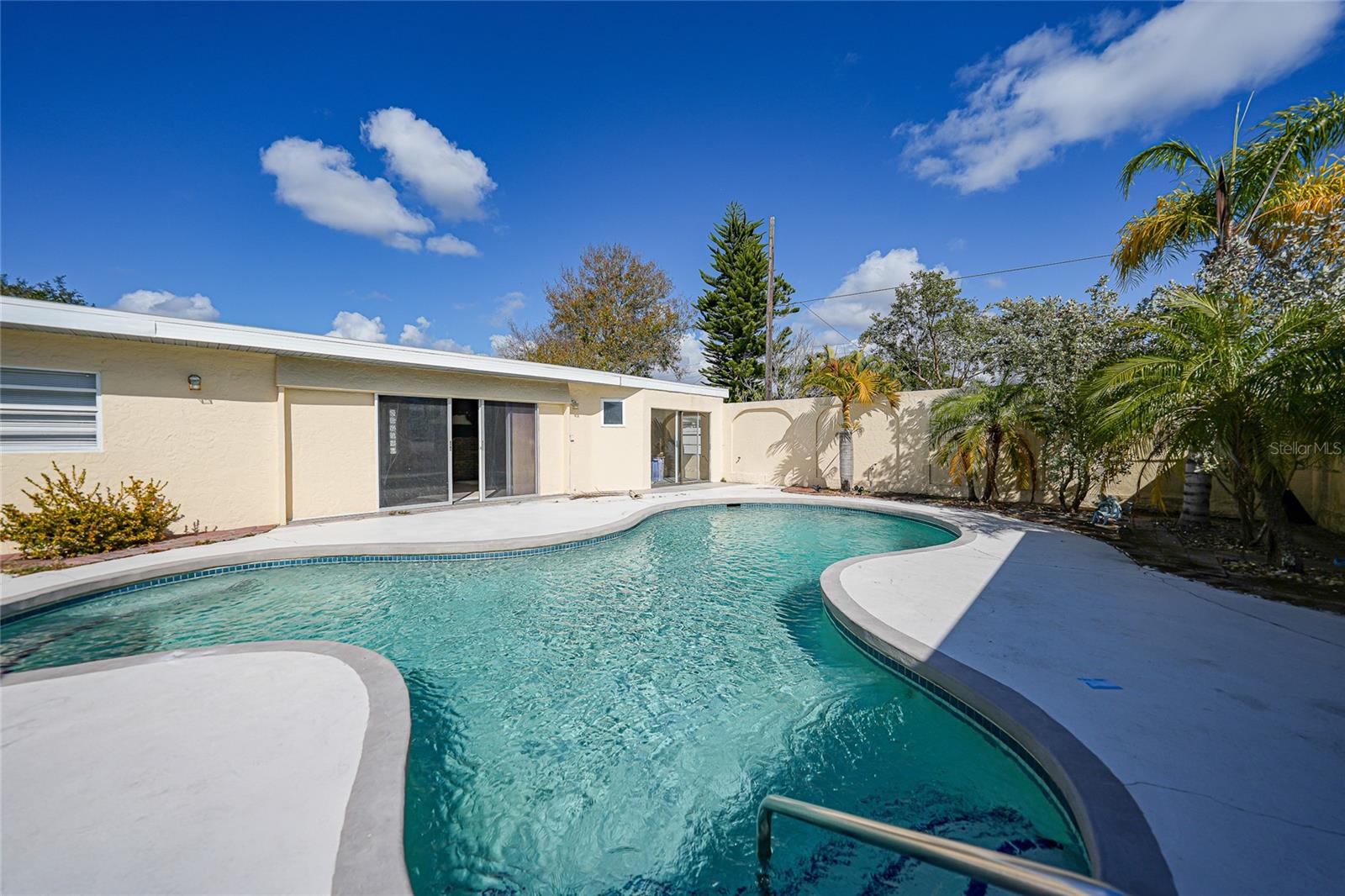 Image 25 of 35 For 1012 Webster Avenue Nw