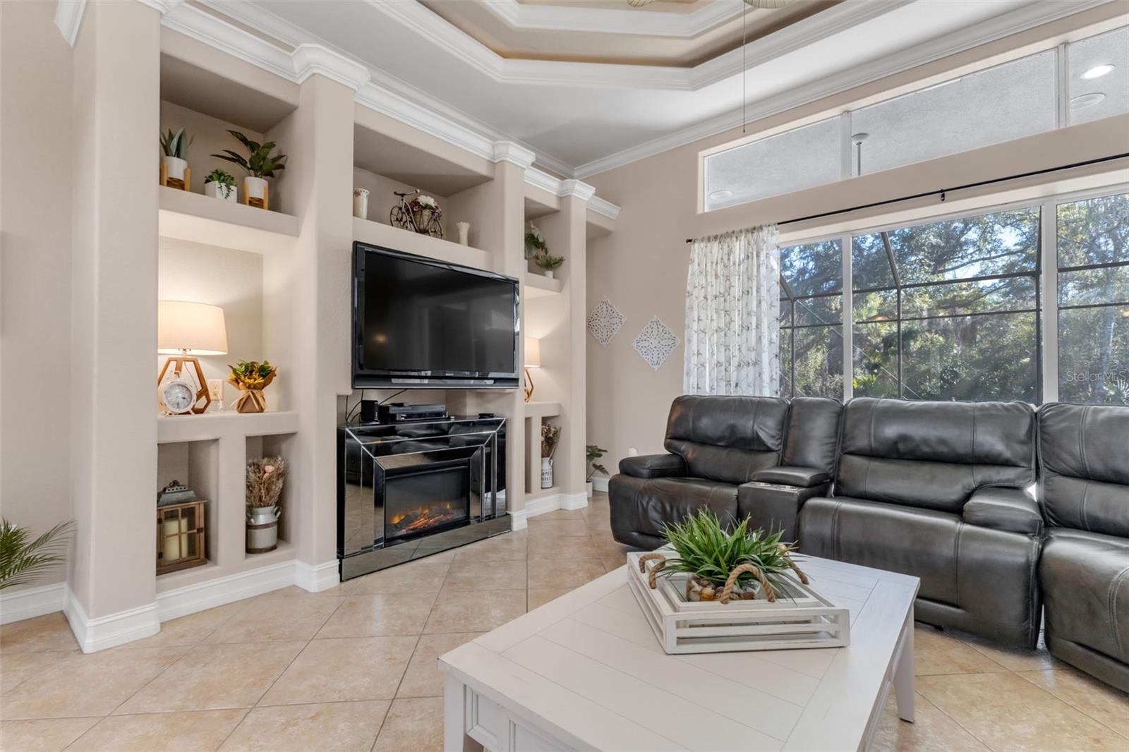 Image 13 of 73 For 17363 Wellsley Avenue