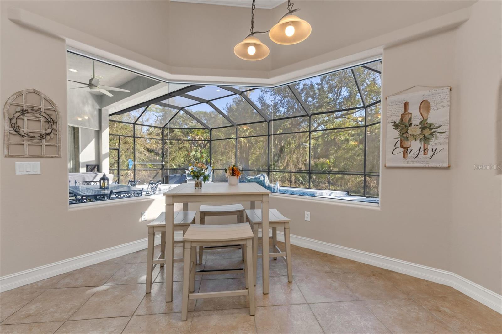 Image 18 of 73 For 17363 Wellsley Avenue