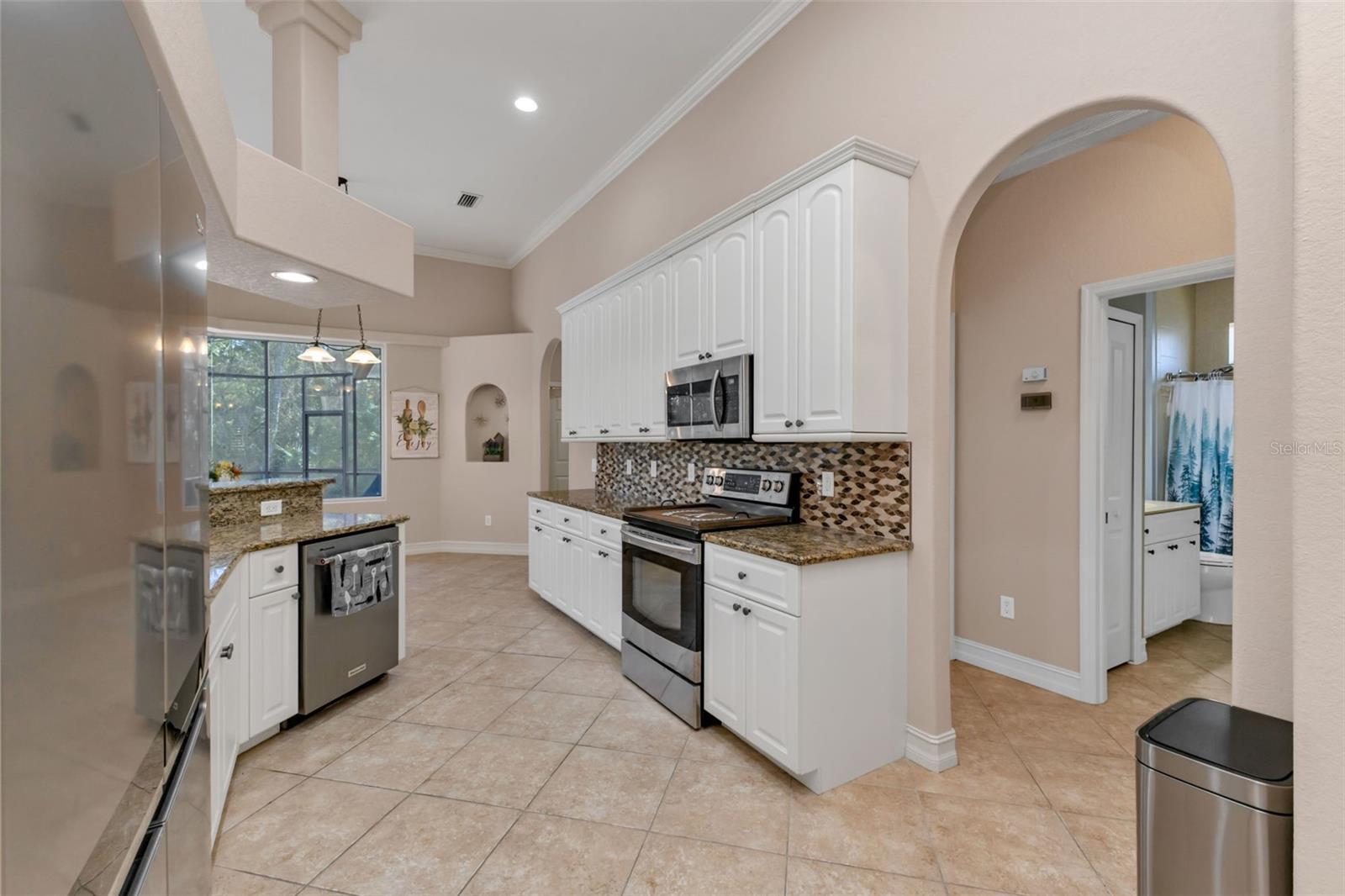 Image 21 of 73 For 17363 Wellsley Avenue