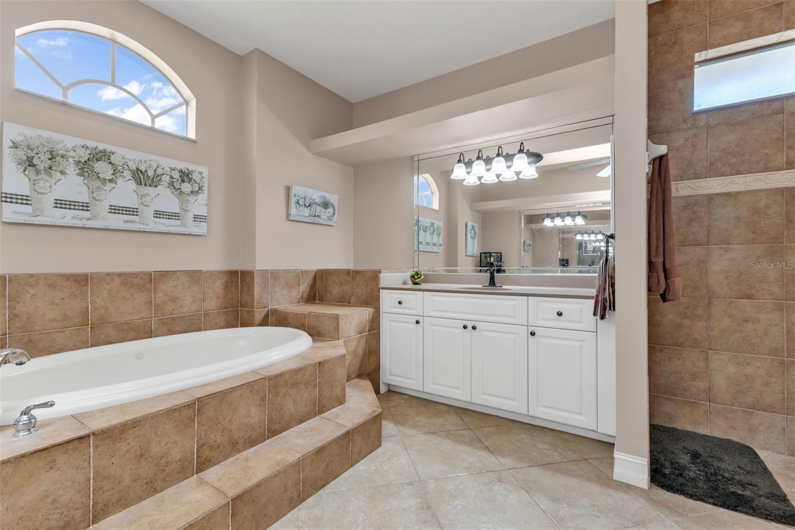 Image 34 of 73 For 17363 Wellsley Avenue