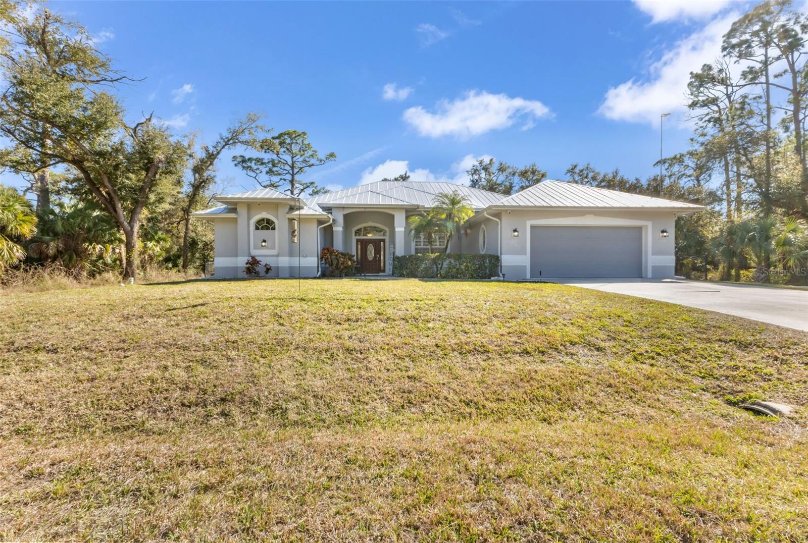 Image 4 of 73 For 17363 Wellsley Avenue