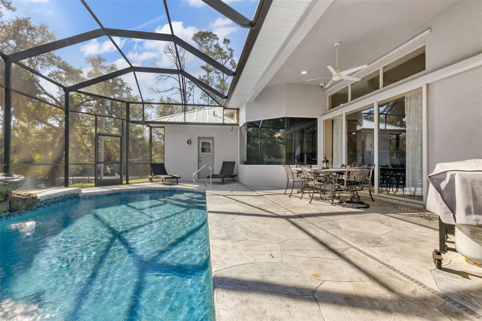 Image 54 of 73 For 17363 Wellsley Avenue