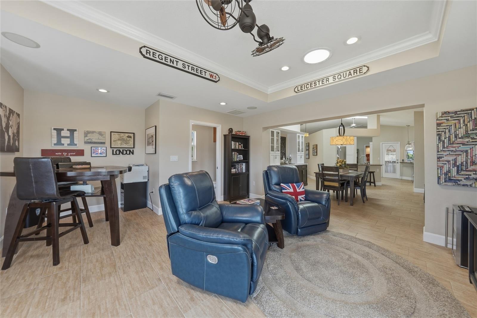 Image 12 of 63 For 803 Lucia Drive